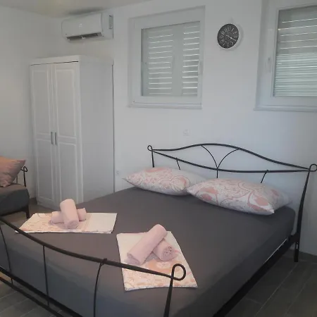 Διαμέρισμα Nessa & Meli