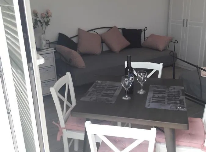 Διαμέρισμα Nessa & Meli